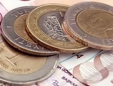 Στα πάνω της η τουρκική λίρα – Η κεντρική τράπεζα αύξησε το επιτόκιό της στο 24%